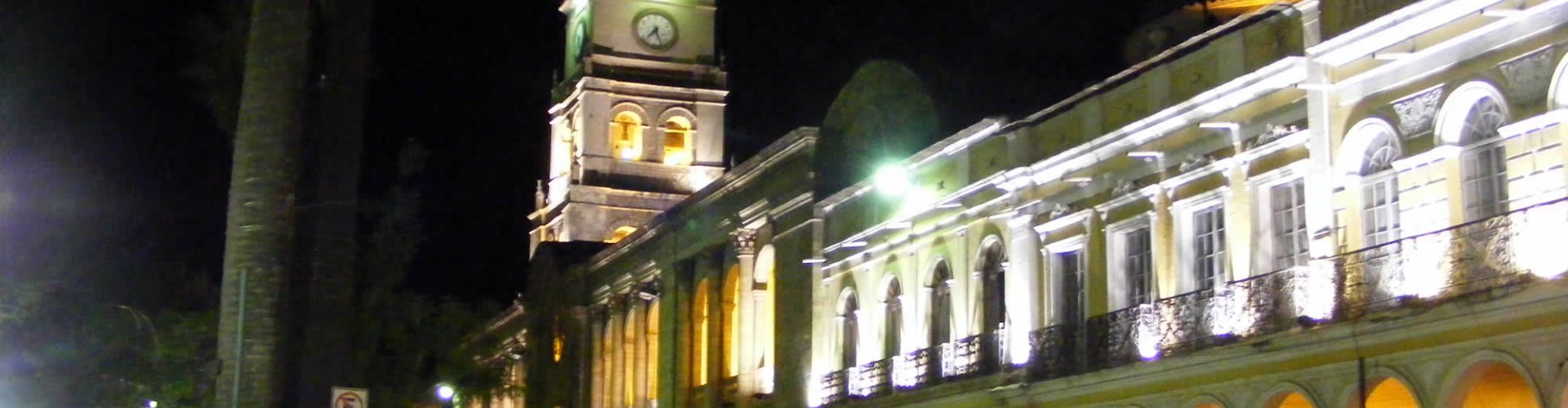 Vibrant nightlife scene in Cochabamba, BO