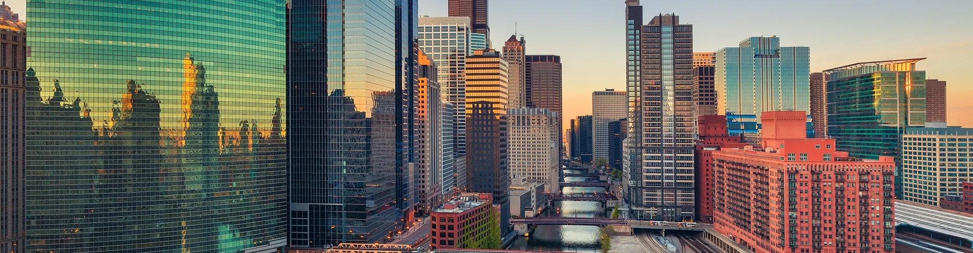 Nightlife in Chicago, IL, US at nightscape