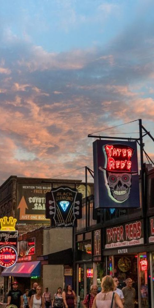 Nightlife ambience in Memphis