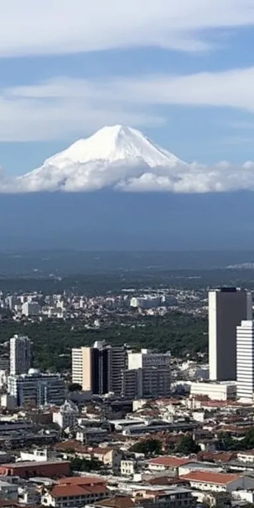 Nightlife ambience in San Salvador