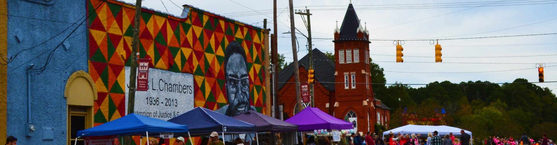 Night view over Mount Gilead highlights