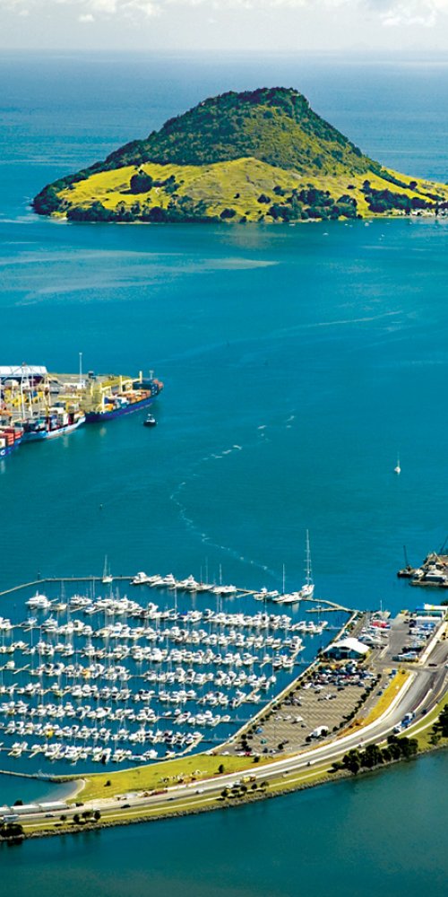 Nightlife ambience in Tauranga