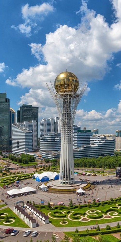 Astana nightlife ambience