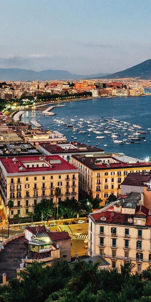 Naples nightlife ambience