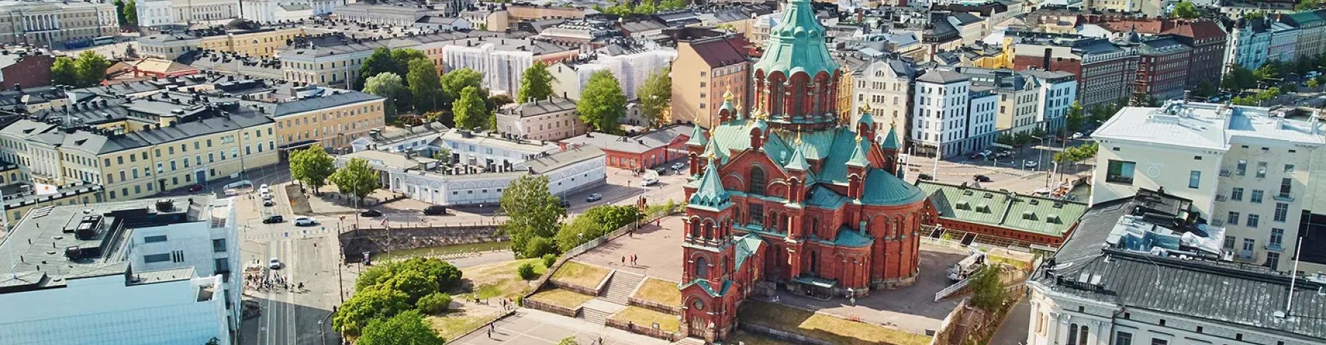 Closing image of Helsinki nightlife