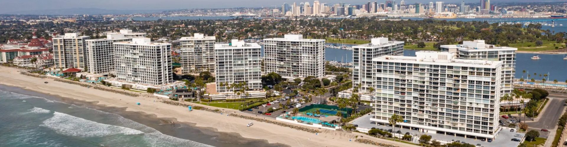 Coronado nightlife evening scene