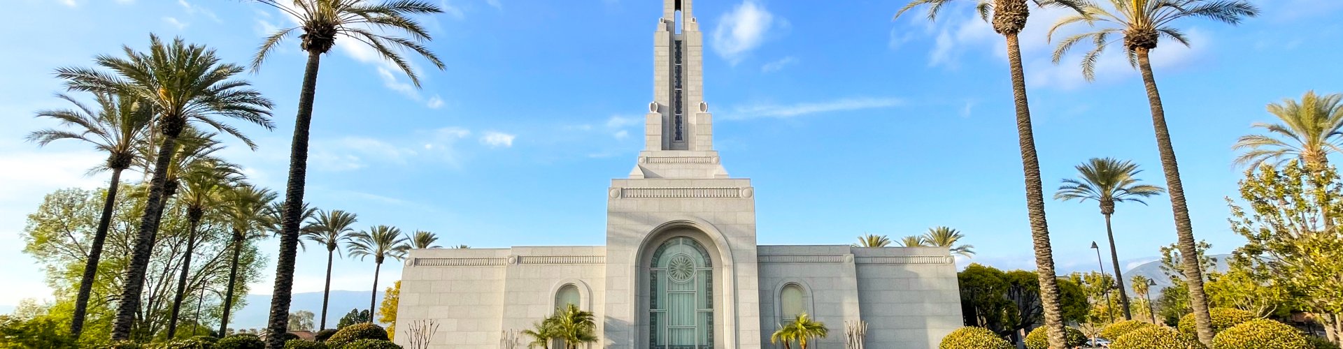Nightlife scene in Redlands, CA, US