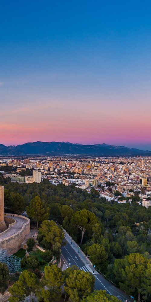 Nightlife ambience in Palma de Mallorca