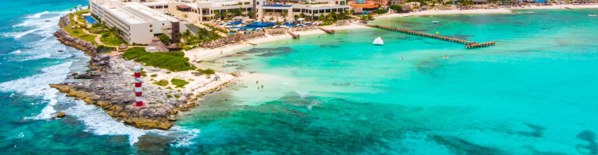 Cancún nightlife vibrant scene